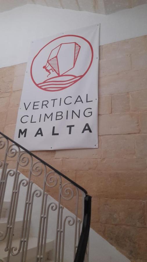 Vertical Climbing Malta Qrendi المظهر الخارجي الصورة